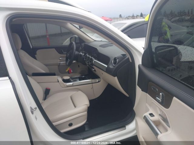 W1N4M4GB2LW027120 Mercedes-Benz GLB 250