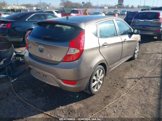 KMHCU5AE3EU189425 Hyundai ACCENT SE
