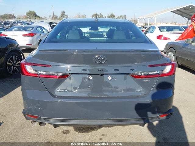 Toyota CAMRY SE 2025 4T1DAACK1SU012022 Image 16
