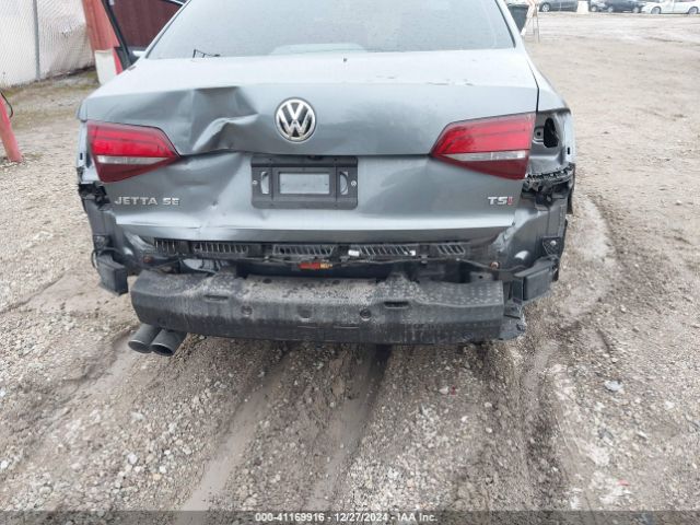 3VWDB7AJ4JM249019 Volkswagen Jetta 1.4t Se/1.4t Wolfsburg Edition