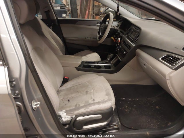 5NPE24AF0FH129426 Hyundai SONATA SE