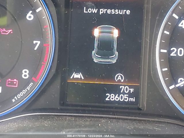 KM8K22AB1PU040956 Hyundai Kona Se
