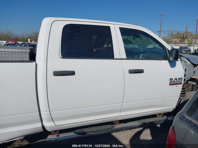 3C6UR5HL6JG390254 RAM 2500 Tradesman  4x4 8' Box