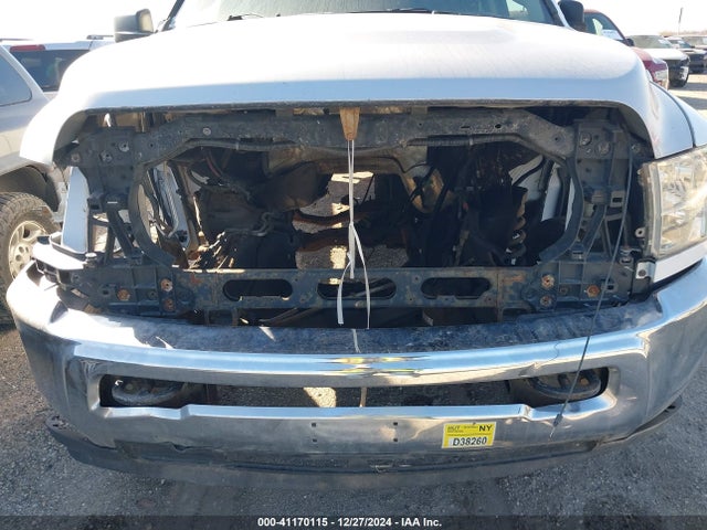 3C6UR5HL6JG390254 RAM 2500 Tradesman  4x4 8' Box