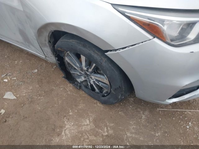3N1CN8EV7ML822954 Nissan Versa Sv Xtronic Cvt
