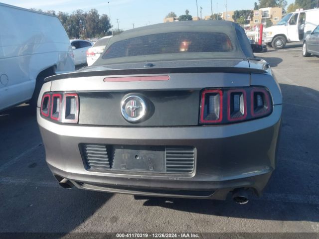 1ZVBP8EM2E5238129 Ford Mustang V6 Premium