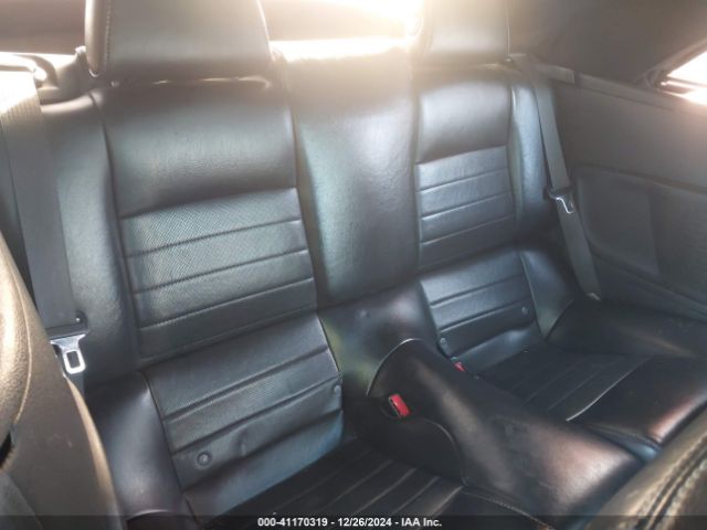 1ZVBP8EM2E5238129 Ford Mustang V6 Premium