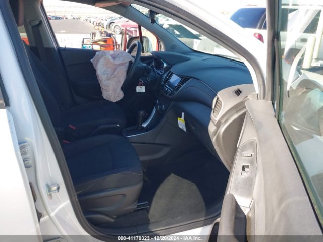 3GNCJKSB2LL163851 Chevrolet Trax Fwd Ls