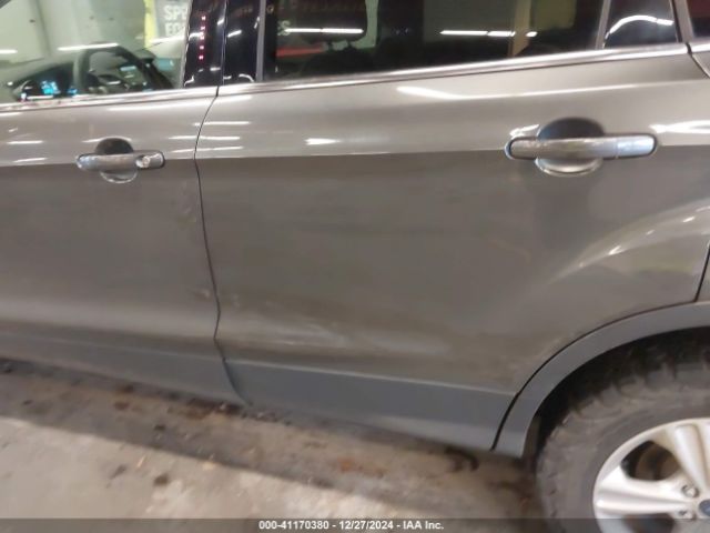 1FMCU9G93FUA28852 Ford ESCAPE SE