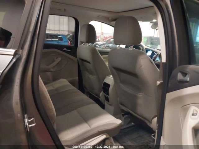 1FMCU9G93FUA28852 Ford ESCAPE SE