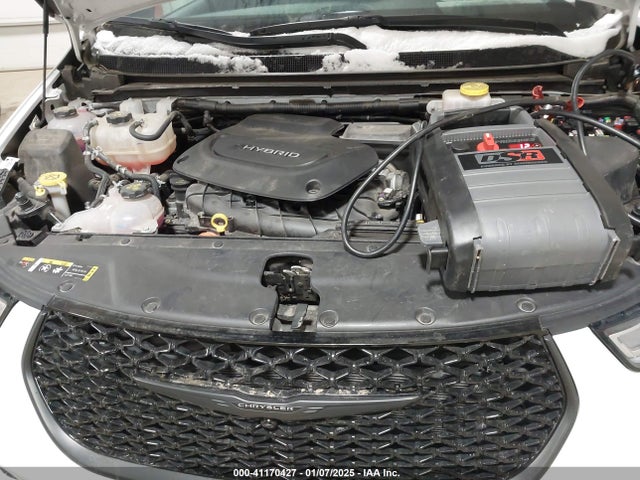 Chrysler Pacifica Hybrid Limited 2022 2C4RC1S74NR173841 Image 10