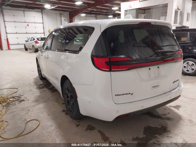 Chrysler Pacifica Hybrid Limited 2022 2C4RC1S74NR173841 Image 15