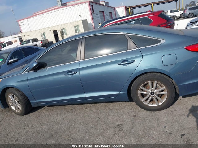 Hyundai SONATA SE 2017 5NPE24AF1HH438325 Image 14
