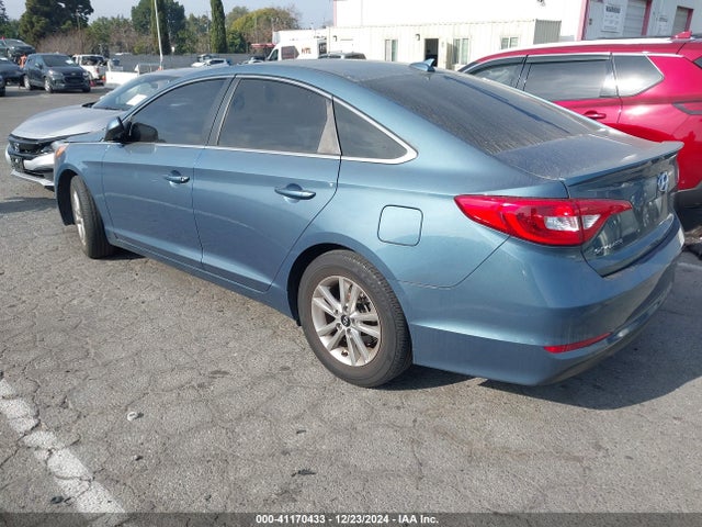 Hyundai SONATA SE 2017 5NPE24AF1HH438325 Image 3