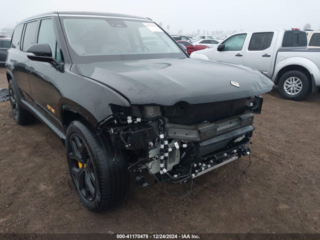7PDSGABA1RN035557 Rivian R1s Adventure Quad Motor Large Pack