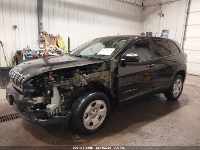 1C4PJMAB5GW172132 Jeep Cherokee Sport