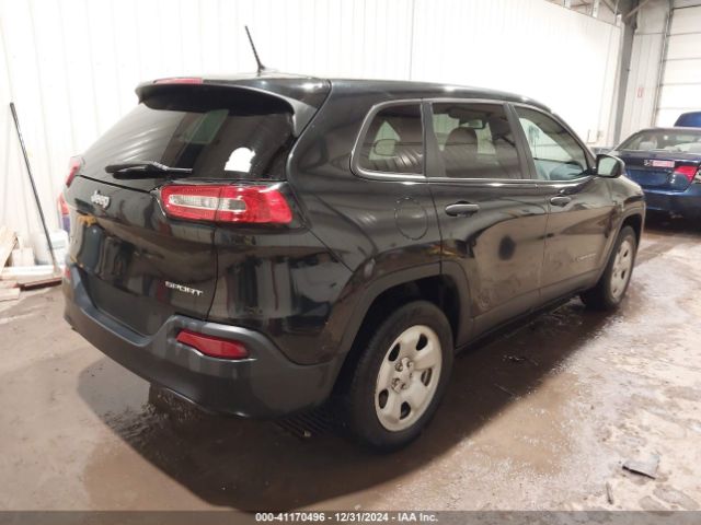 1C4PJMAB5GW172132 Jeep Cherokee Sport
