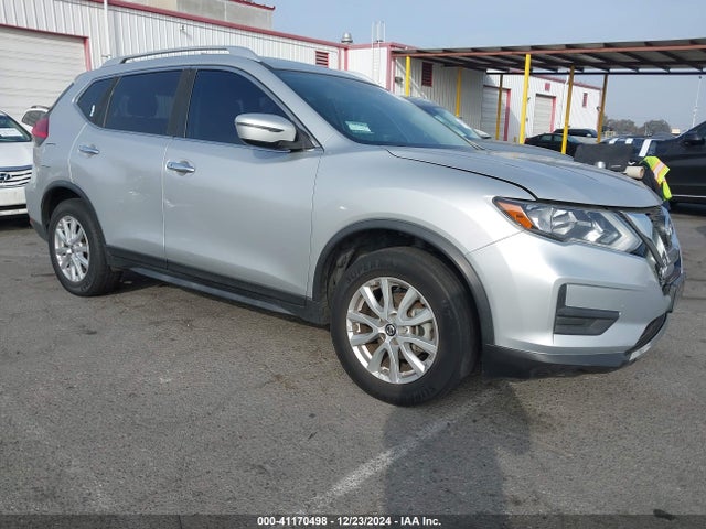 Nissan ROGUE SV 2017 JN8AT2MT4HW143218 Image 1