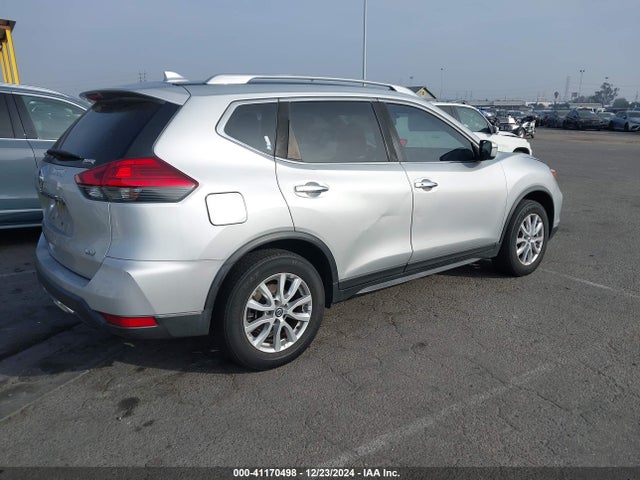 Nissan ROGUE SV 2017 JN8AT2MT4HW143218 Image 4