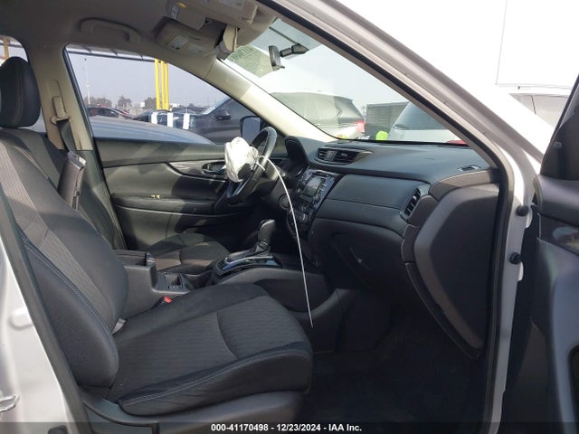 Nissan ROGUE SV 2017 JN8AT2MT4HW143218 Image 5
