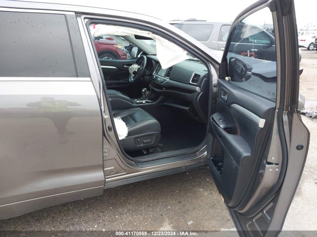 Toyota Highlander Xle 2018 5TDKZRFH2JS533269 Image 5