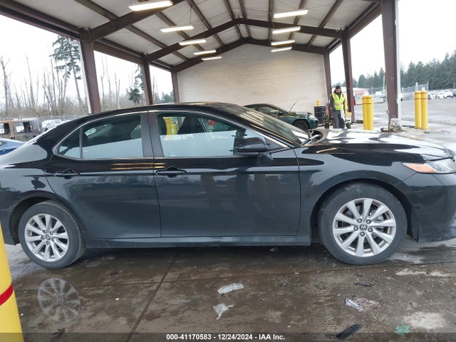 Toyota CAMRY LE 2020 4T1C11AKXLU949211 Image 13