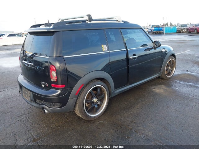 2009 MINI COOPER S CLUBMAN WMWMM33529TP92918 Photo 3