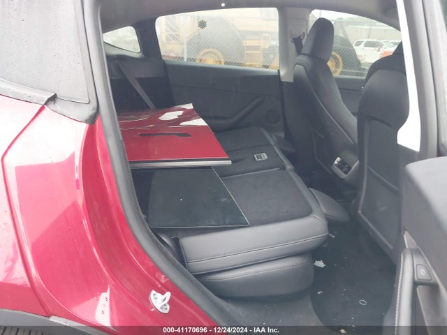 2024 TESLA MODEL Y 7SAYGDEE6RF076107 Photo 7