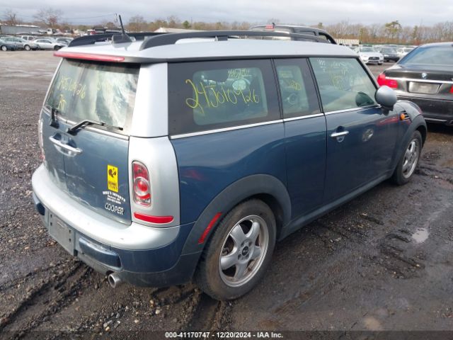 2011 MINI COOPER CLUBMAN WMWZF3C51BTX81754 Photo 3