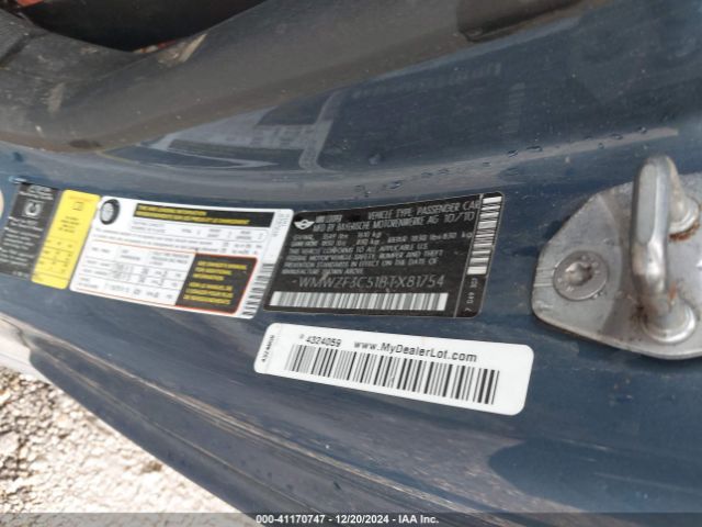 2011 MINI COOPER CLUBMAN WMWZF3C51BTX81754 Photo 8