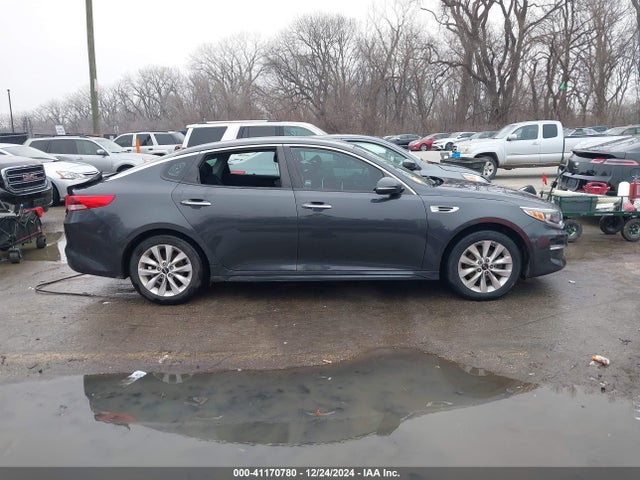 5XXGT4L38HG139029 KIA Optima Lx