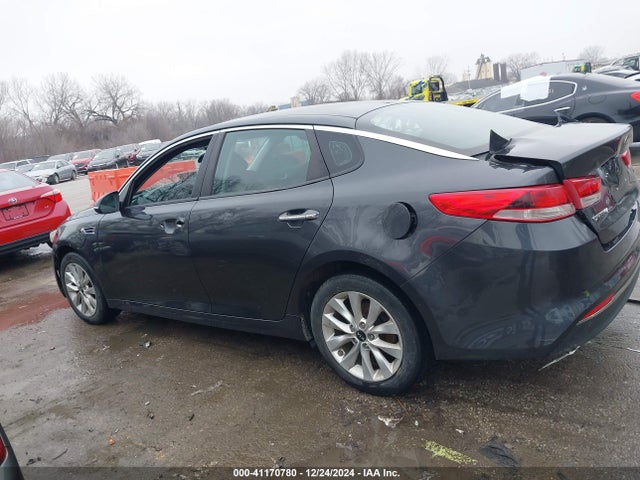 5XXGT4L38HG139029 KIA Optima Lx