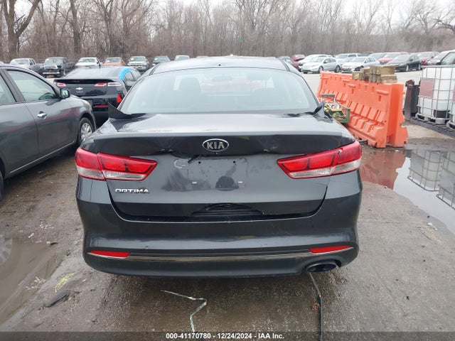 5XXGT4L38HG139029 KIA Optima Lx