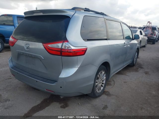 5TDYK3DC4GS702266 Toyota Sienna Xle 8 Passenger