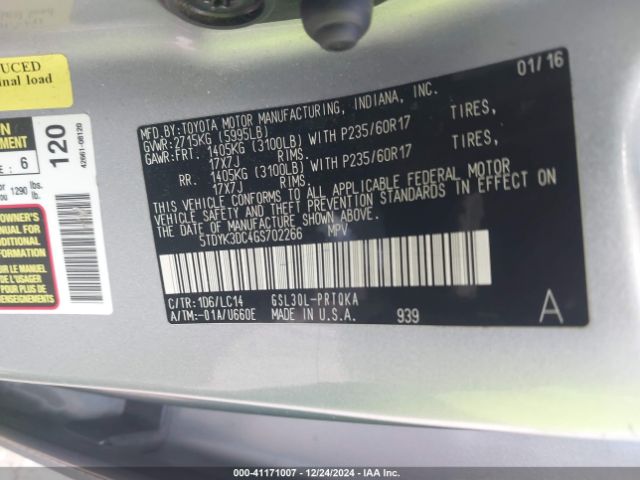 5TDYK3DC4GS702266 Toyota Sienna Xle 8 Passenger