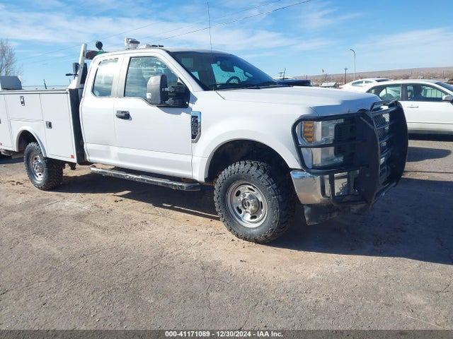 2019 1FD7X3B68KEC60063 main image