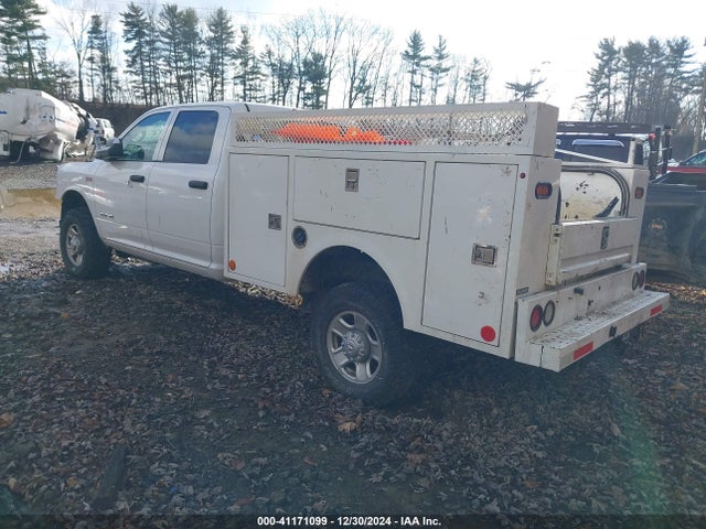 3C7WR5HJ8LG103714 RAM 2500 Tradesman  4x4 8' Box