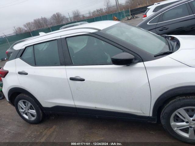 3N1CP5BV3NL531639 Nissan Kicks S Xtronic Cvt
