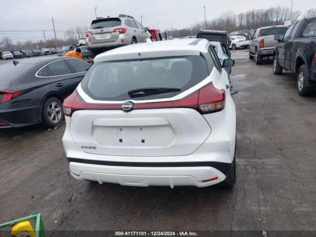 3N1CP5BV3NL531639 Nissan Kicks S Xtronic Cvt