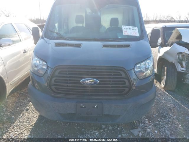 1FTYR3XMXKKB17627 Ford Transit-250