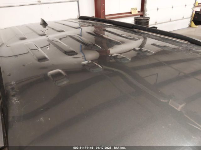 1GNERHKW1KJ140266 Chevrolet Traverse 3lt
