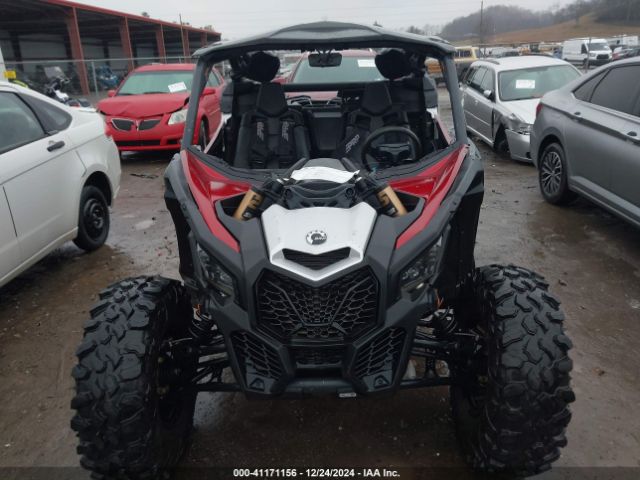 2024 CAN-AM MAVERICK X3 3JBVGAY42RE001723 Photo 4