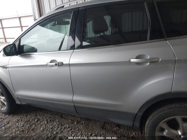 1FMCU0JX9EUC67369 Ford Escape Titanium