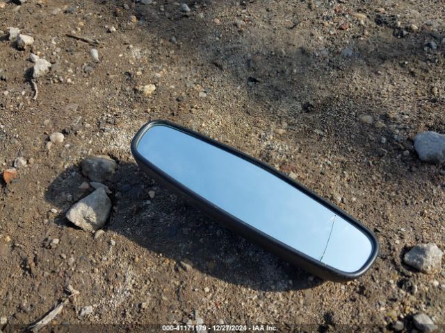 3GNAXREV6JS557635 Chevrolet EQUINOX LS