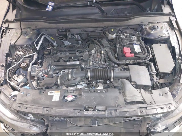 1HGCV1F14JA028241 Honda ACCORD LX