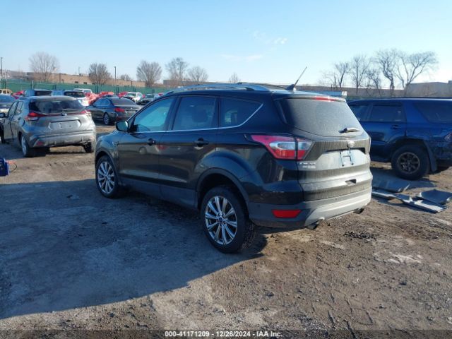 1FMCU9J94JUC66632 Ford Escape Titanium