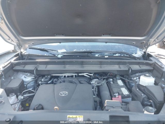 5TDGZRBH9MS113878 Toyota Highlander Xle