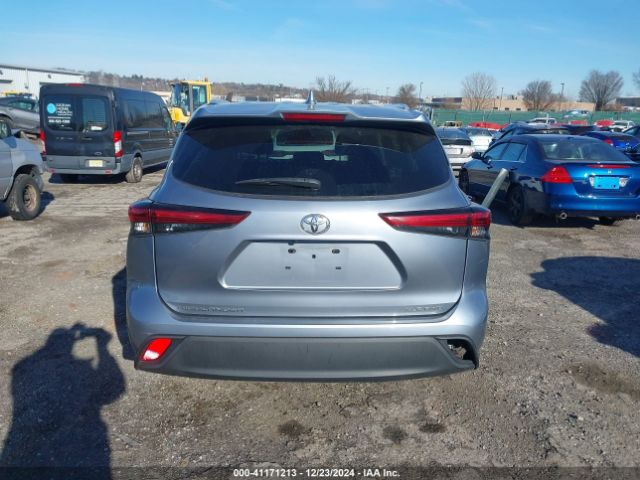 5TDGZRBH9MS113878 Toyota Highlander Xle