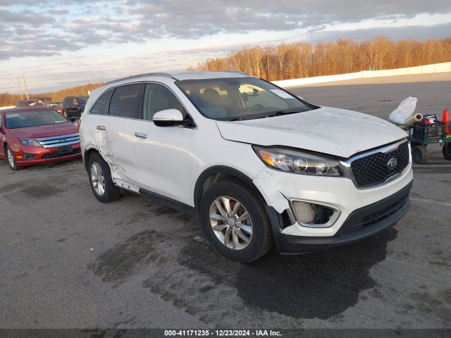 2018 5XYPG4A55JG353051 main image