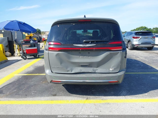 2C4RC1BGXPR591212 Chrysler Pacifica Touring L